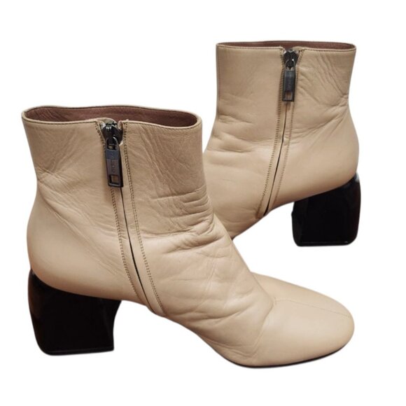 SportMax Beige Ankle Boots Black Block Heel Sleek Minimalist Pointed Toe 37.5 - Picture 10 of 14